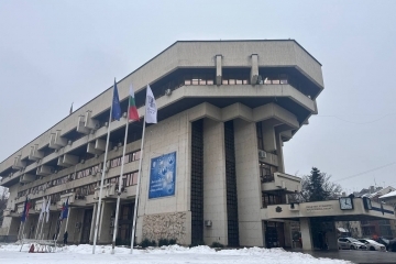 Неучебен ден в община Русе в петък, 23 януари, заради поледици и неблагоприятно време