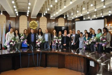 Кметът Пламен Стоилов приветства шампионките от „Дунав 8806“