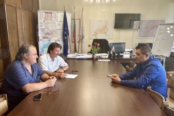 Централната част на Русе се превръща в снимачна площадка за най-новата българска продукция „Вечерна сватба“