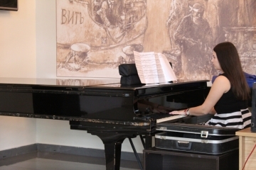 Зам.-кметът Страхил Карапчански присъства на церемонията по връчване на немски езикови дипломи на СУПНЕ „Фридрих Шилер“