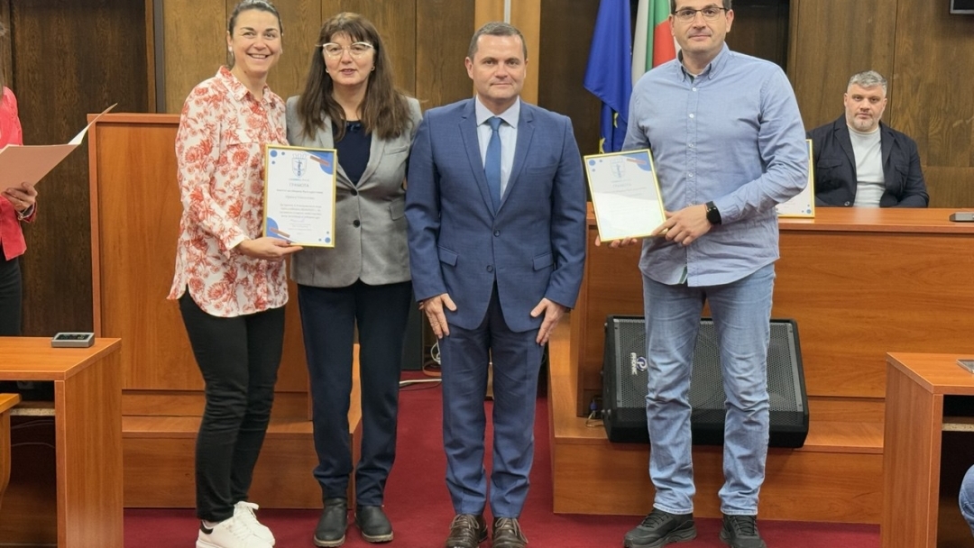 Първенци в Ученическите игри бяха наградени от кмета Пенчо Милков