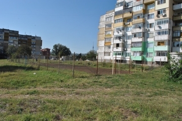 Община Русе обновява две спортни игрища в „Здравец – Север“ и „Чародейка“