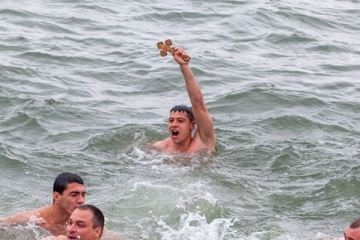 21-годишният Теодор Цветков извади кръста от ледените води на Дунава