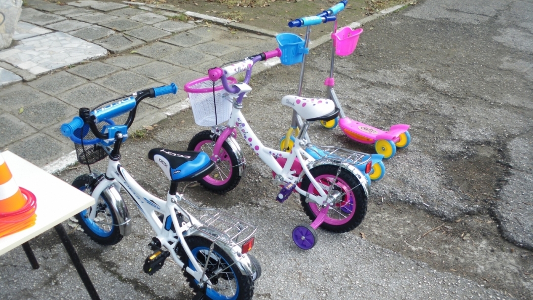 Надпревара на колела се проведе в детска градина «Звездица»