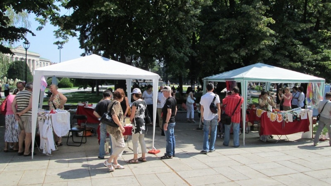 Надомници от 6 държави представят изделия на Международен фестивал в Русе 