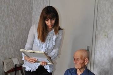 Ветеран от войната отпразнува 103-ия си рожден ден