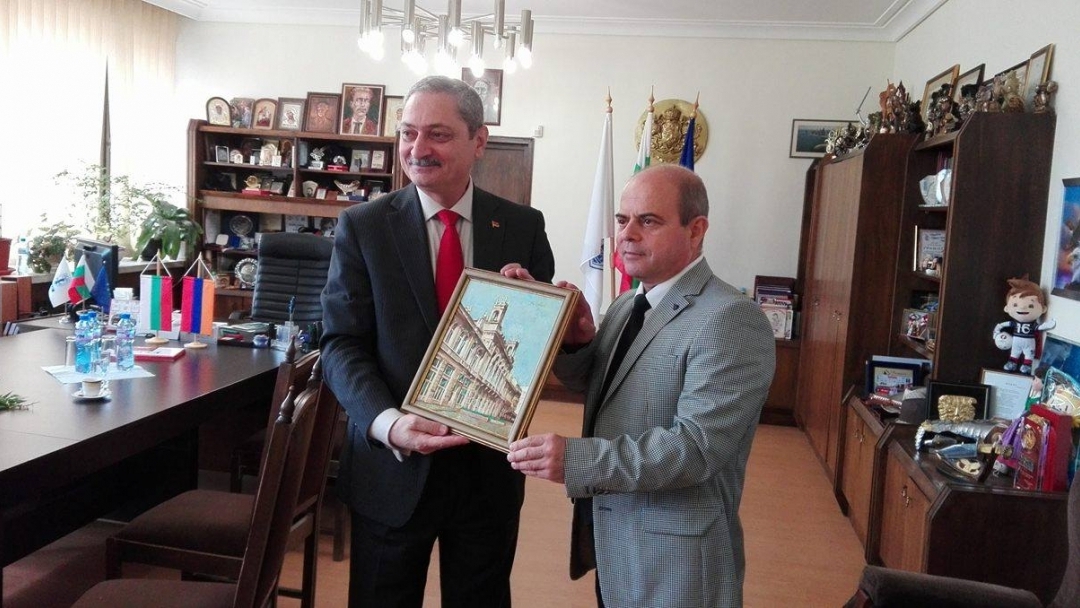 Кметът Пламен Стоилов се срещна с посланика на Република Армения в България 