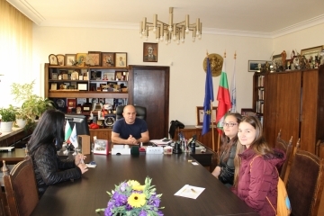 Кметът Пламен Стоилов се срещна с представителите на Русе в Съвета на децата