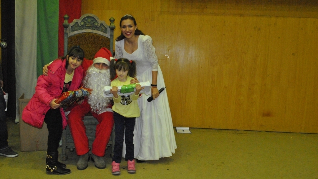 Община Русе подари коледен концерт на деца - потребители на социални услуги
