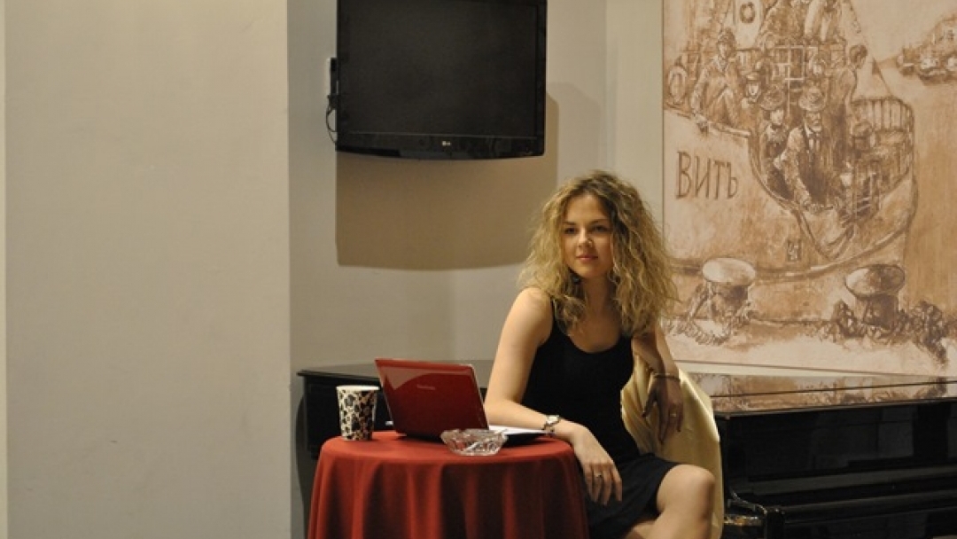 Музикално-поетичният спектакъл „Музика и любов“ препълни зала „Европа“