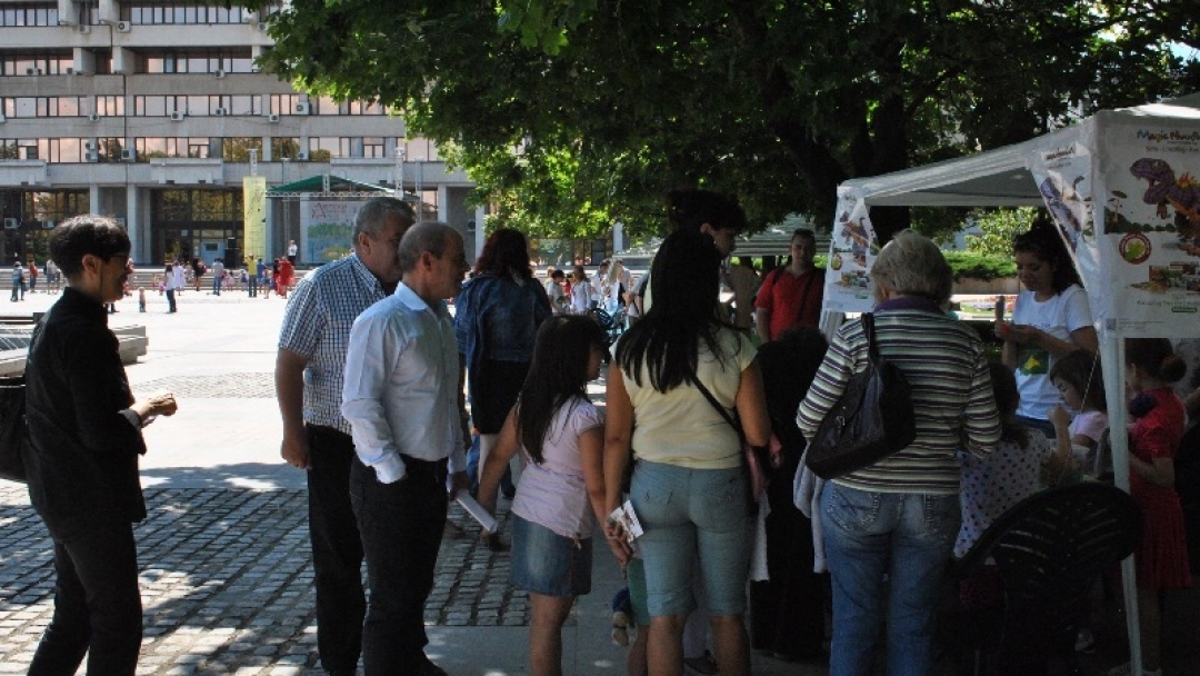 Стотици русенчета се включиха в Детски панаир на изкуствата