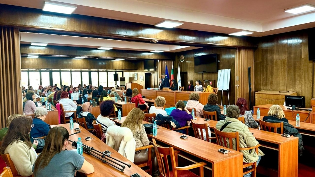 Община Русе изрази благодарност към здравните специалисти по случай 7 април