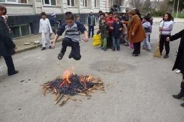 Благовещение отбелязаха децата от русенското село Николово