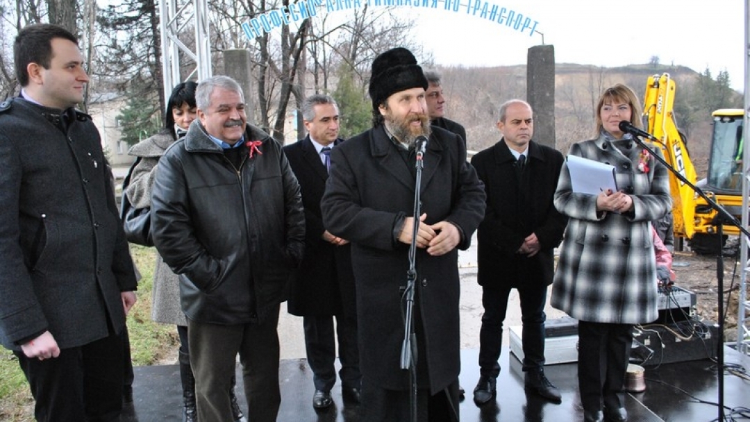 Стартира реконструкцията на бул. "Тутракан"