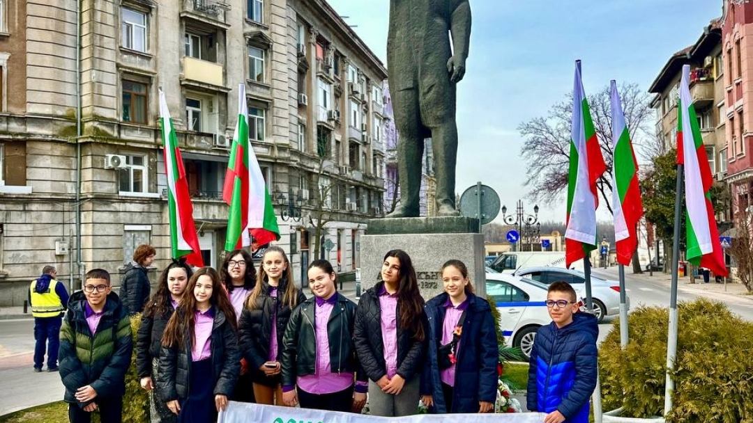  С възпоменателна церемония в Русе бяха отбелязани 154 г. от гибелта на Ангел Кънчев