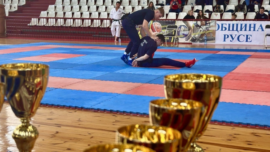 Pencho Milkov opened the Republican tournament in police personal defense and karate for Ministry of Interior employees in Ruse
