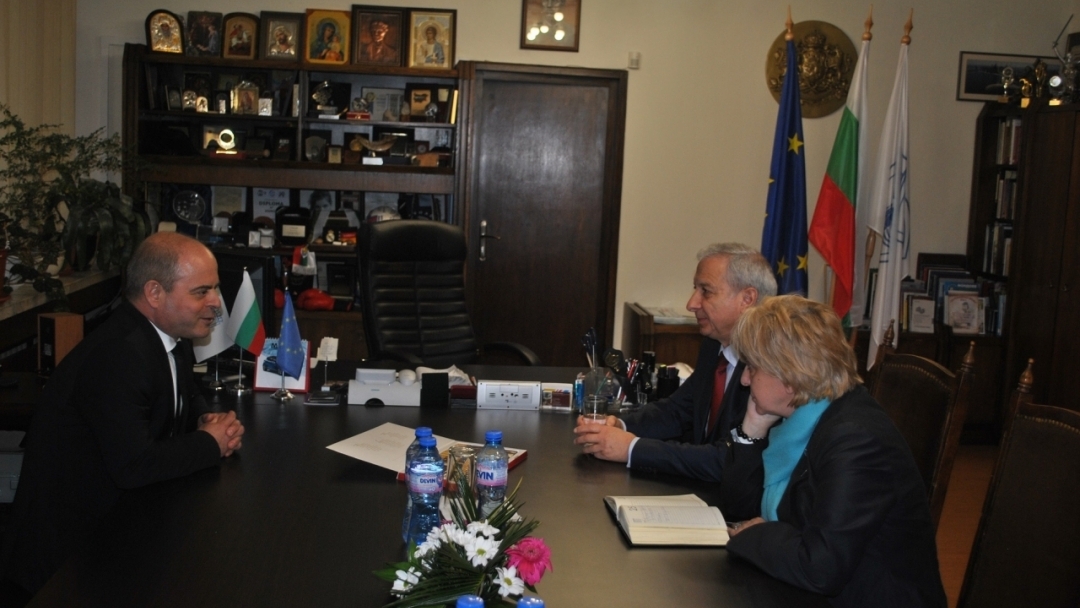 Кметът Пламет Стоилов се срещна със служебния министър-председател Огнян Герджиков