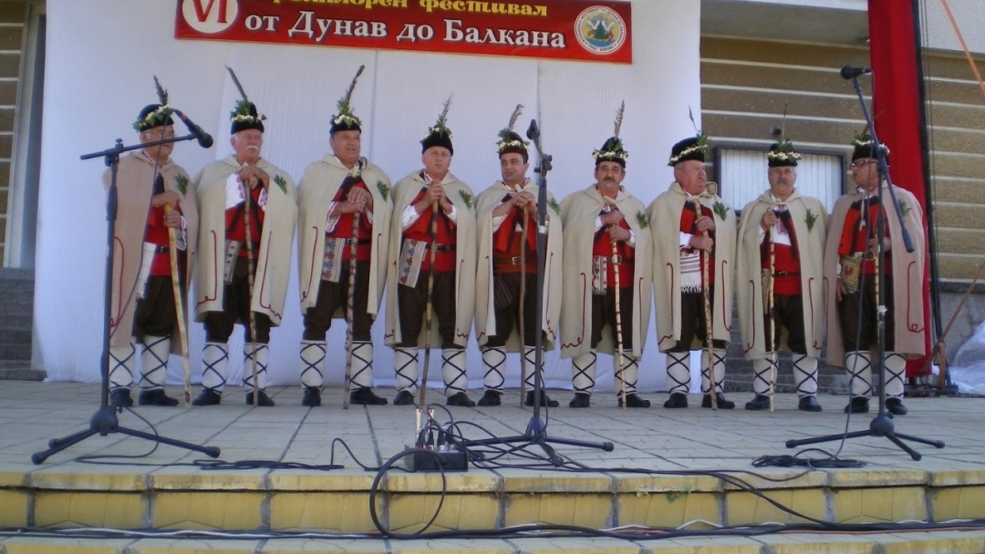 3 медала от фестивала в Борово за самодейците от Средна Кула