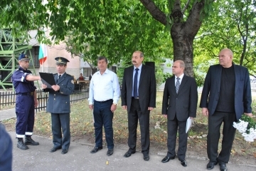 Русенските пожарникари почетоха паметта на починалите си колеги