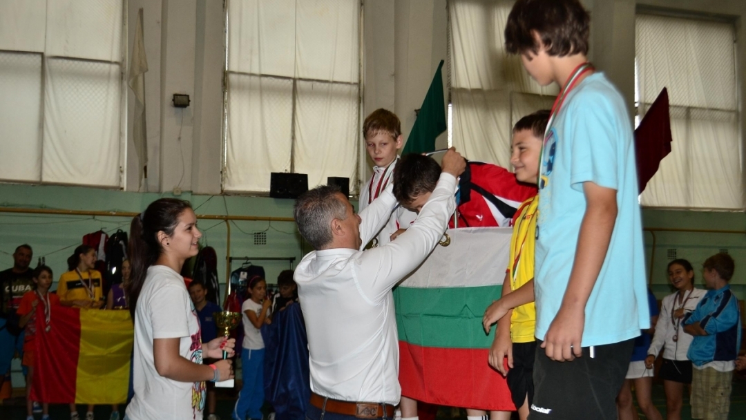 Три златни медала за русенеца Александър Димитров на Международния турнир по бадминтон 