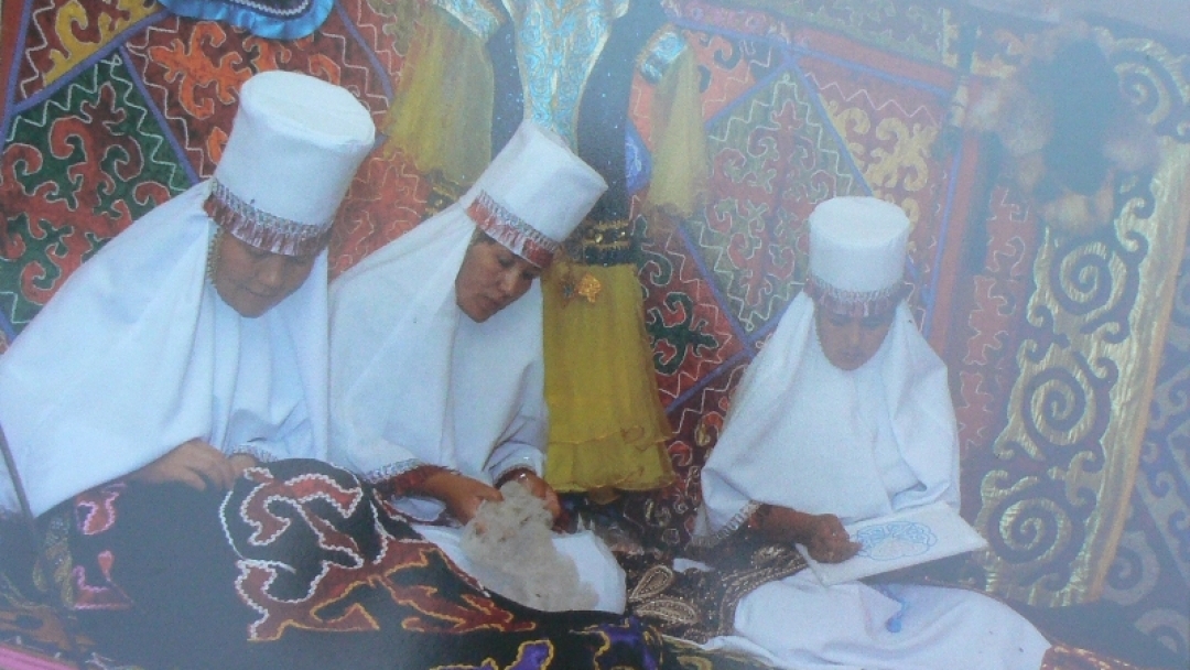 Фотоизложба разказва за съвременен Казахстан