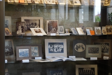Над 400 стари фотографии на Русе могат да бъдат разгледани в Регионалната библиотека