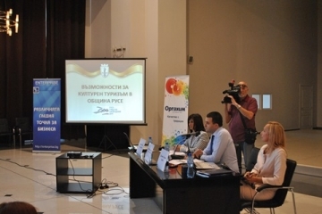 Зам.-кметът д-р Страхил Карапчански презентира възможностите за инвестиции в културния туризъм