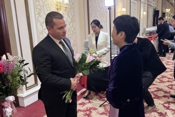 Кметът Пенчо Милков беше сред официалните гости на приема по повод националния празник на Китай