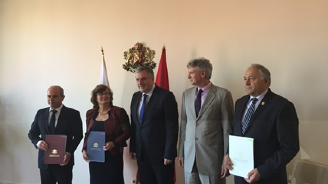 Община Русе подписа проектно споразумение за подкрепа на социалното включване на роми