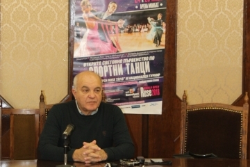 Международният турнир по спортни танци в Русе привлича двойки от цял свят