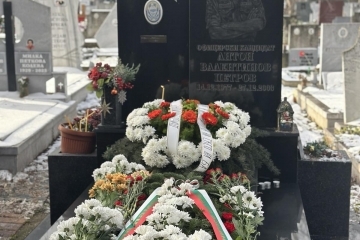 Русе почете паметта на загиналия в Кербала кандидат офицер Антон Петров