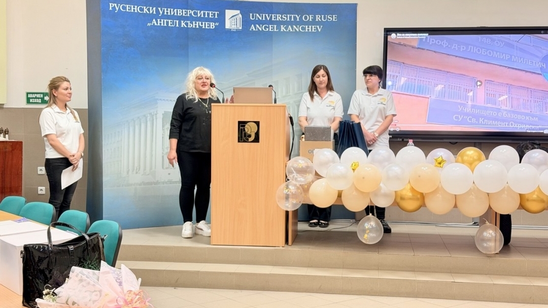 Заместник-кметът Енчо Енчев уважи традиционната „Вечер на специалностите“ на катедра „Педагогика“ в Русенския университет