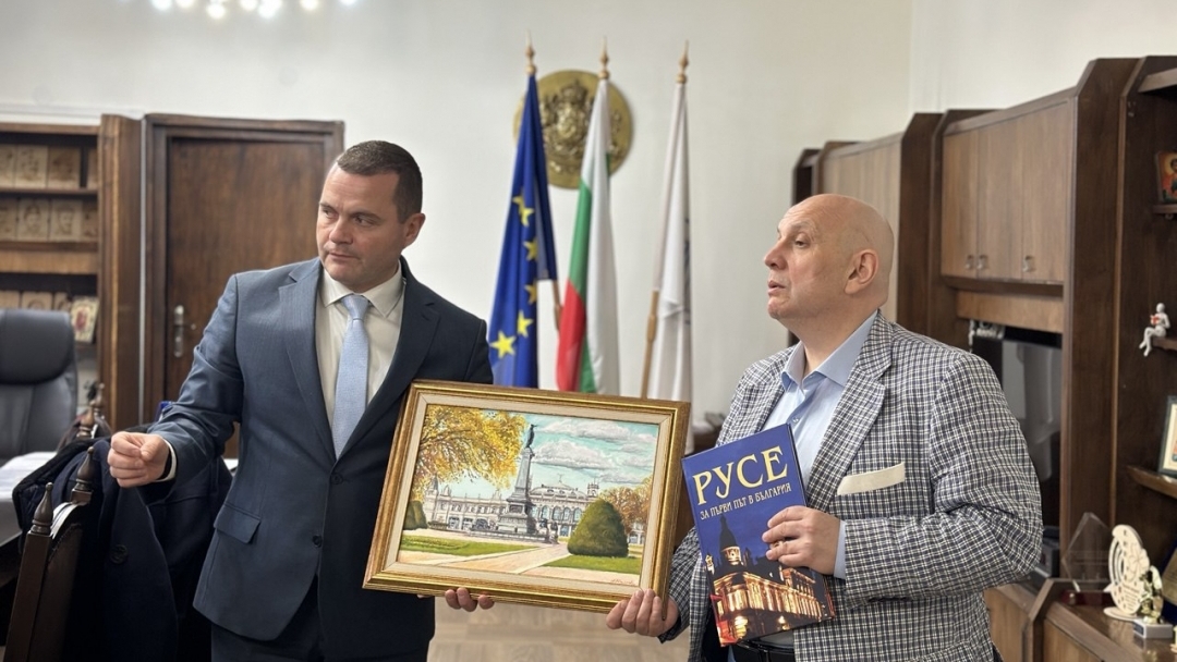 Кметът Пенчо Милков се срещна с Христо Димитров преди грандиозния концерт на „Българе“ в Русе