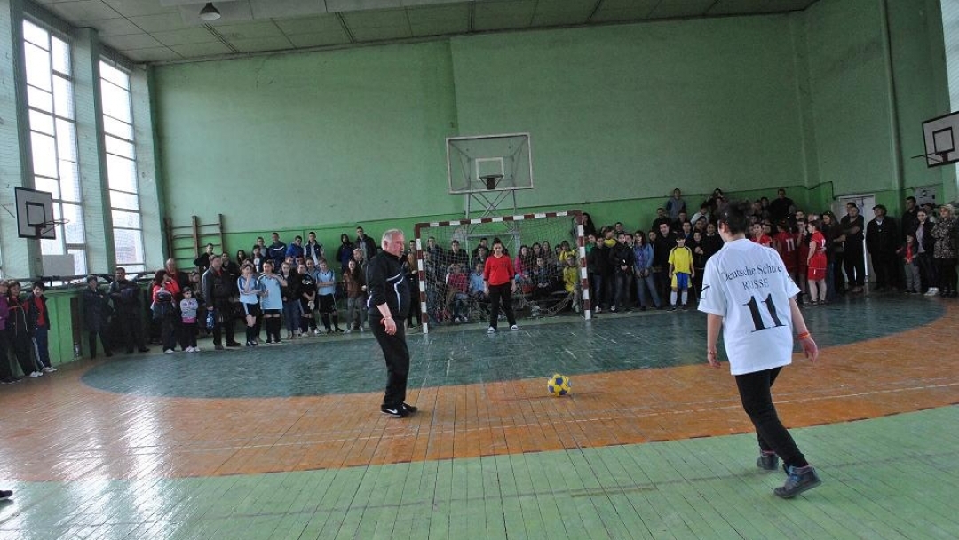 Девойки от 7 русенски училища мериха сили във футболен турнир