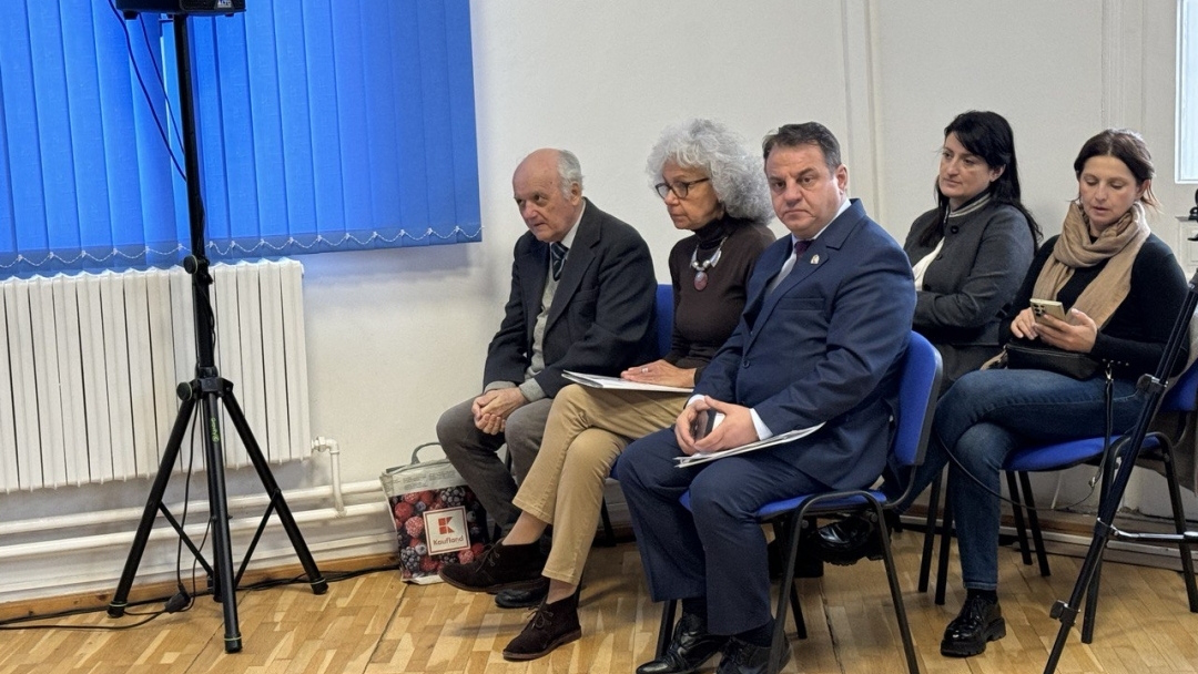 Кметът Пенчо Милков участва в конференция, посветена на 150 години от Априлското въстание