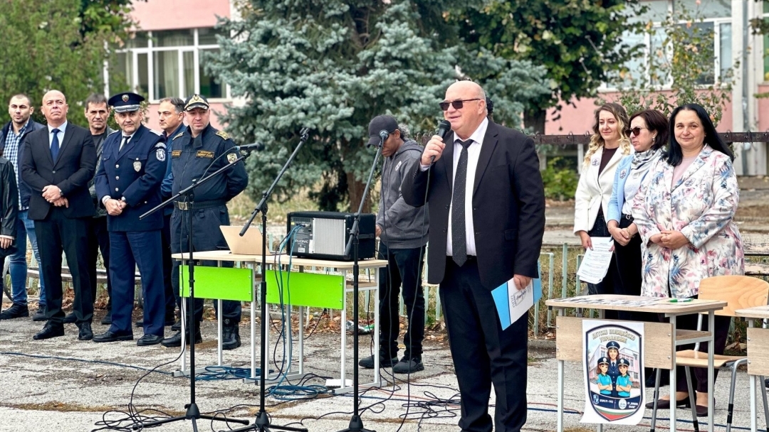  Детско полицейско управление отвори врати в ОУ „Олимпи Панов“