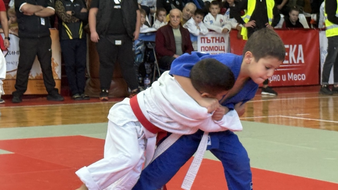 Кметът Пенчо Милков откри първия Отворен турнир по джудо „Кано - Русе 2025"