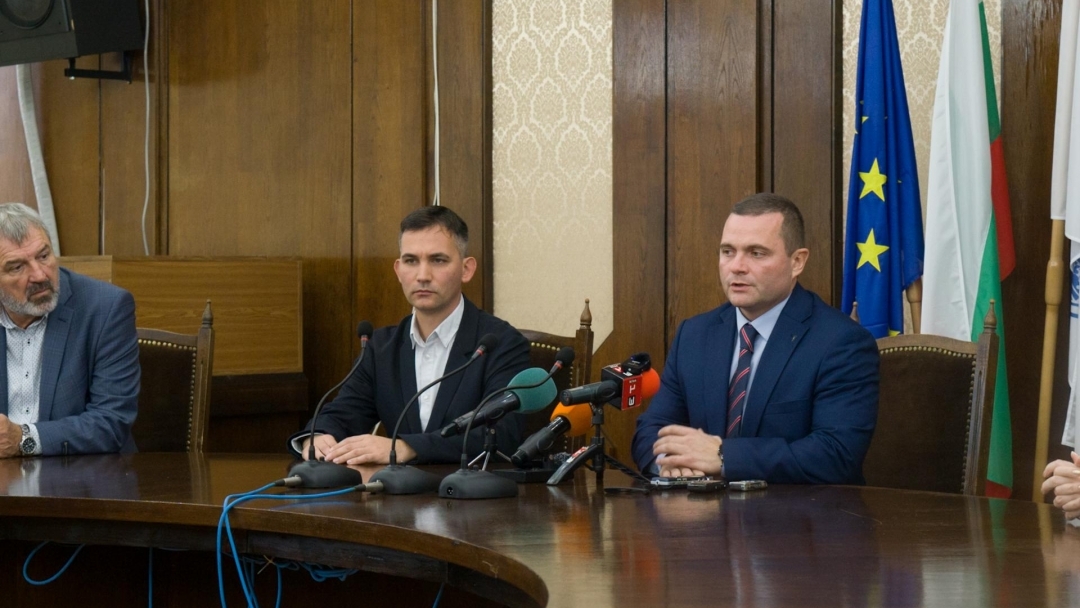 Кметът Пенчо Милков се срещна с народни представители от Русе