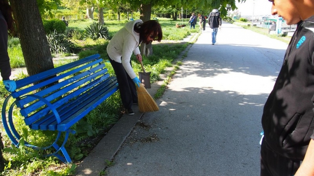 Близо 7 000 души от община Русе се включиха   в кампанията „Да изчистим България за един ден“