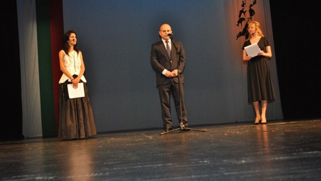 Кметът Пламен Стоилов връчи награда 'Русе'