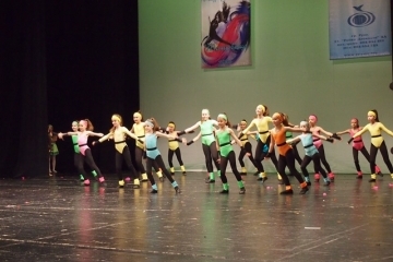 Международният балетен фестивал „Танцуваща река” се проведе за десети път 