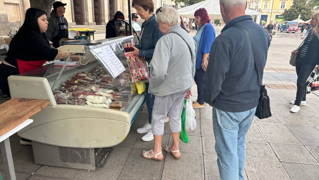 Zlatomira Stefanova kicked off the long-awaited festival "Urban Wine Fest Ruse"