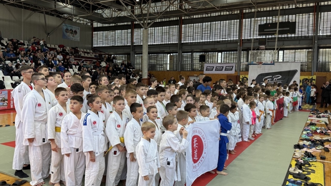 Кметът Пенчо Милков откри първия Отворен турнир по джудо „Кано - Русе 2025"