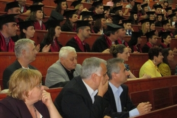 Връчиха дипломите на Випуск 2013 на Юридическия факултет на Русенския университет