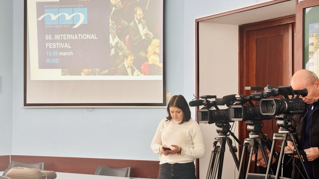 Международният фестивал „Мартенски музикални дни“ беше представен в Гюргево пред румънски медии