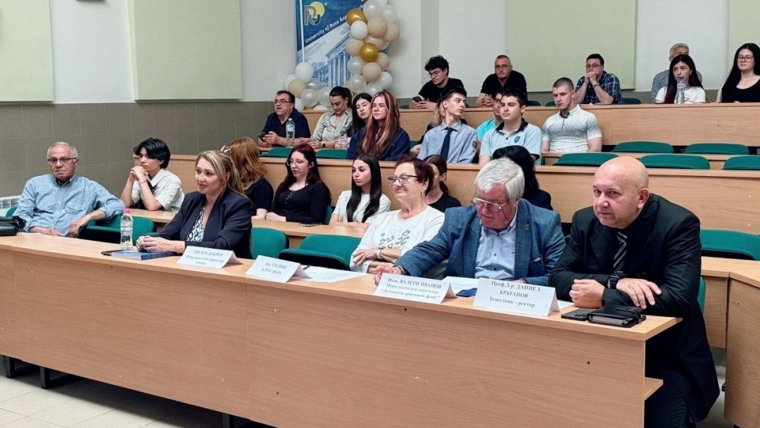 Русе беше домакин на дискусия за бъдещето на Дунавския регион и европейската свързаност