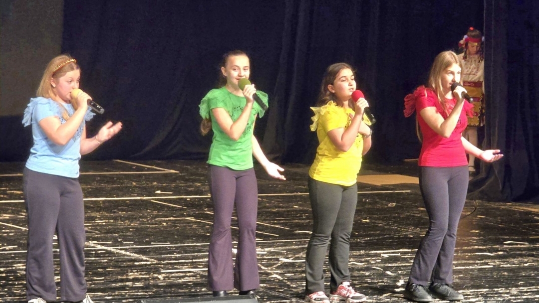 Благотворителният коледен концерт „Синьо сърце“ обедини Русе в подкрепа на децата с аутизъм