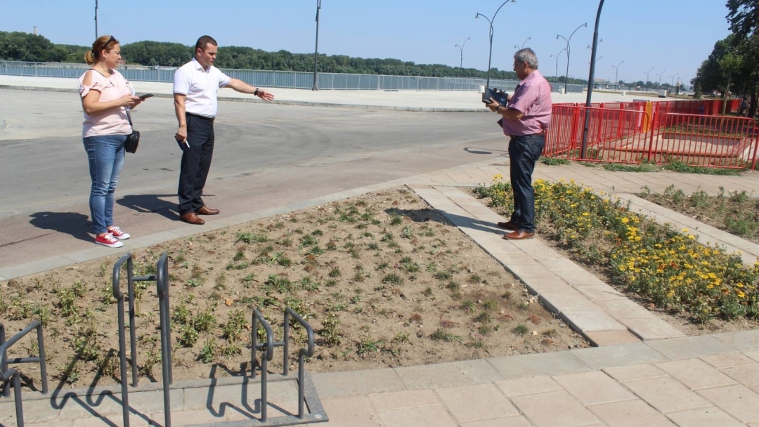  Кметът на Община Русе Пенчо Милков направи оглед на крайбрежната зона 