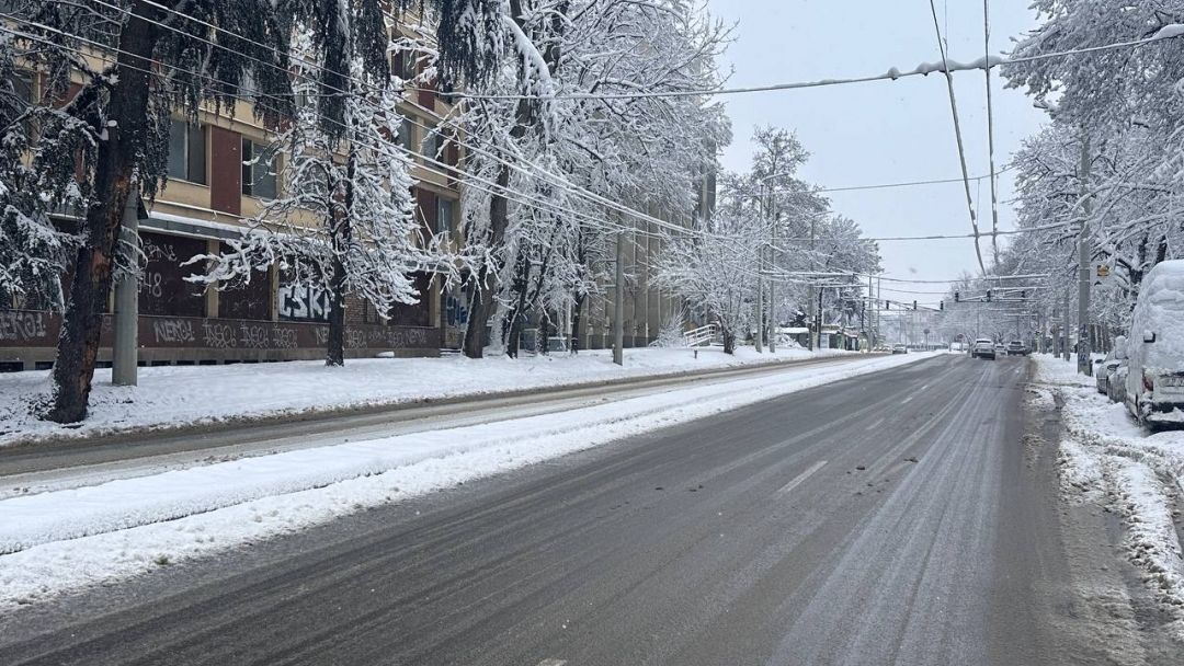 Община Русе обяви 12 януари за неучебен ден, всички общински паркинги ще бъдат безплатни   