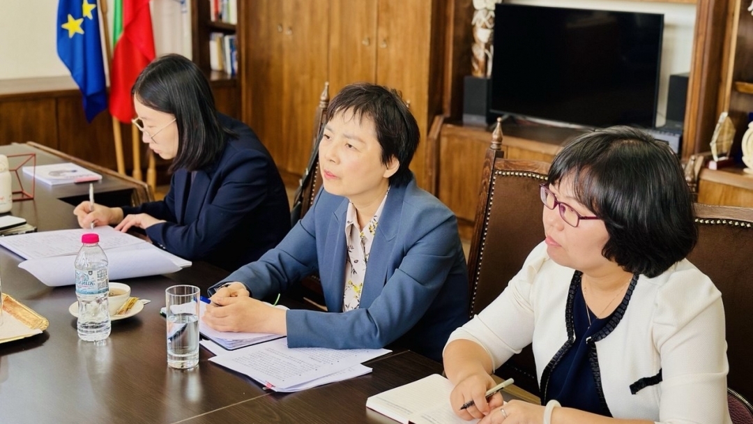 Strategic partnership and future initiatives between Ruse and China discussed by Mayor Pencho Milkov and Ambassador Dai Qingli